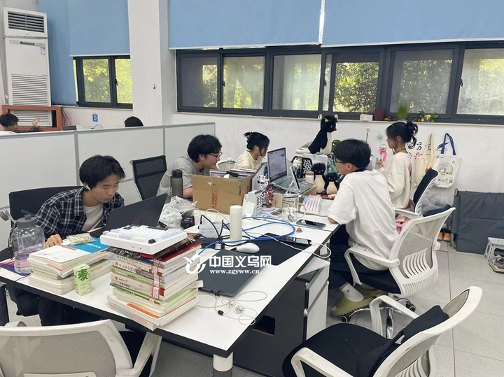 工商学院_副本.jpg
